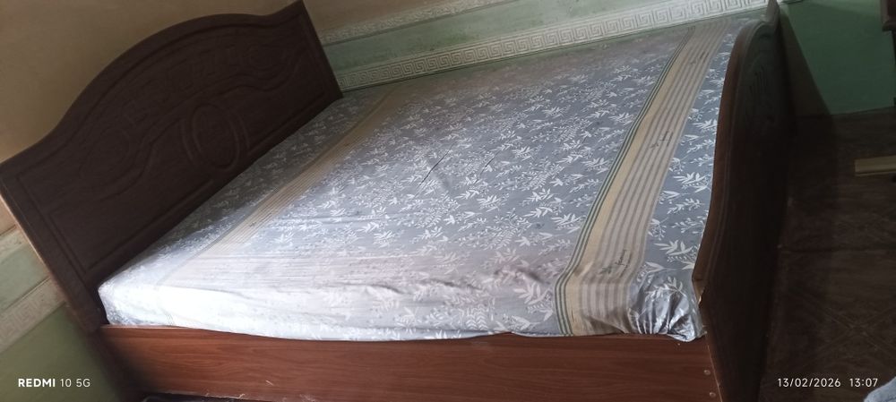 Garnitur spalni komplekt