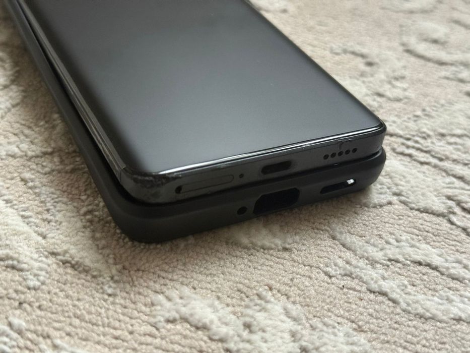 Продам Redmi Note 13 Pro Plus 5G