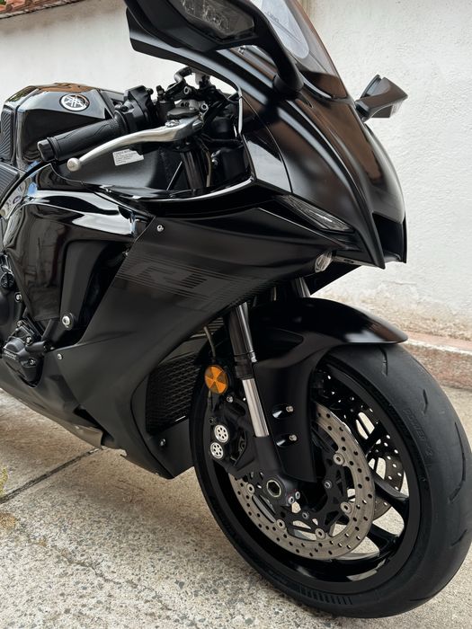 Yamaha r1 an 2022 Constanta • OLX.ro