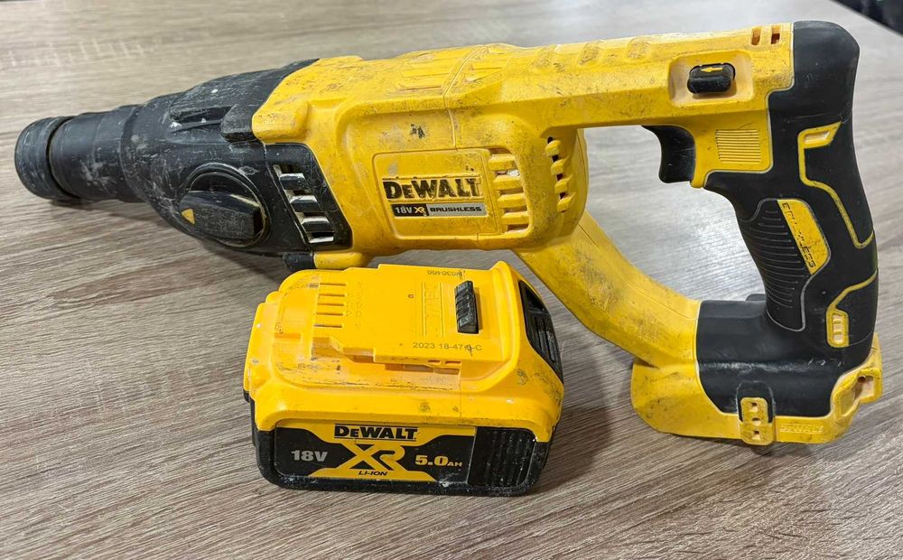 Акумулаторен перфоратор Dewalt DCH133N 18 V