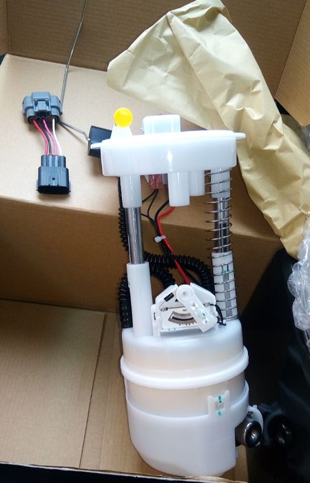 Бензонасос, станция, бензонасос в сборе, замена, установка выезд СТО