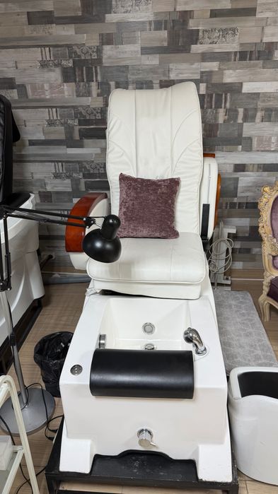 Продам педикюрное кресло