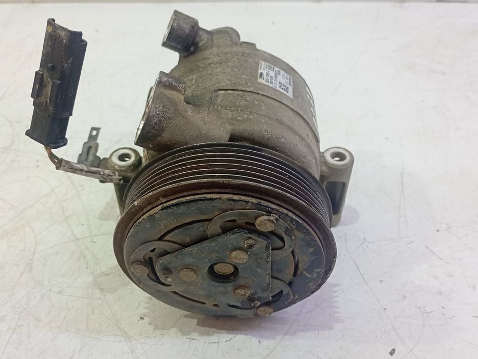 Compresor clima ac 88310-Yv010-D Toyota Aygo 2 (facelift) (2018 - 2020) 1.0 benzina 1KR-FE