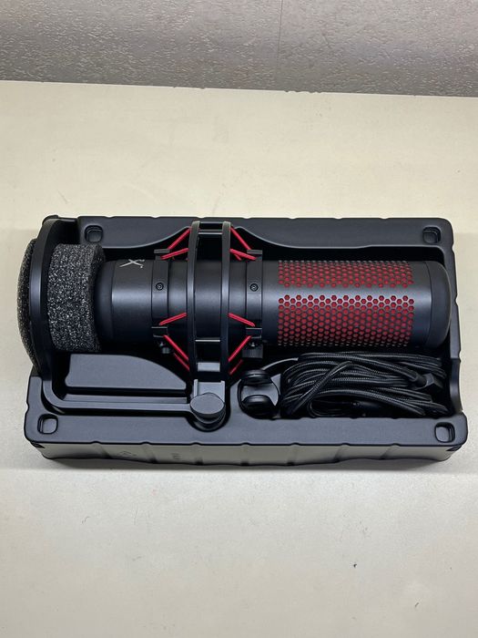 Микрофон игровой Hyperx QuadCast