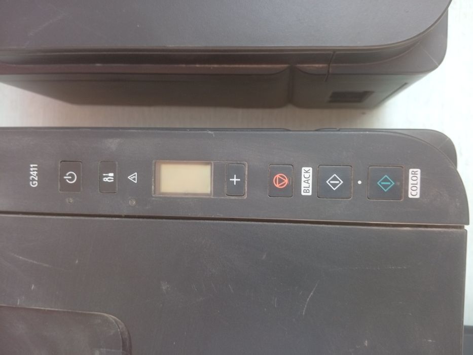 Принтер Canon  . Срочно .