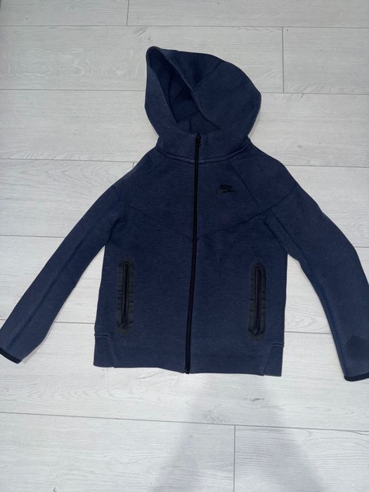 Nike tech fleece