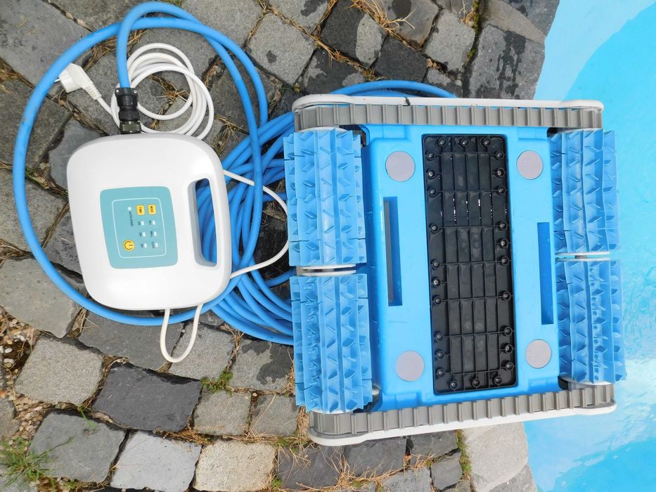 Aspirator, robot de curatat piscina Steinbach ( ! DEFECT, PT PIESE)