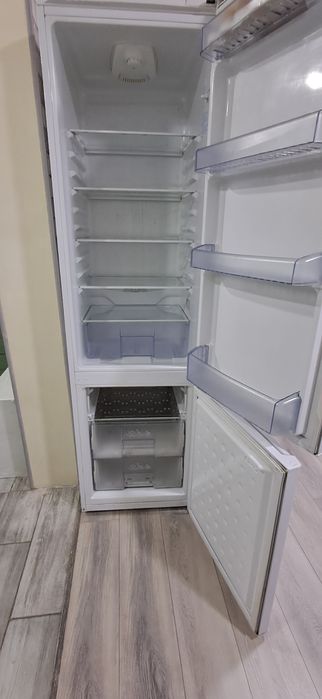 Продам холодильник не в рабочем состоянии