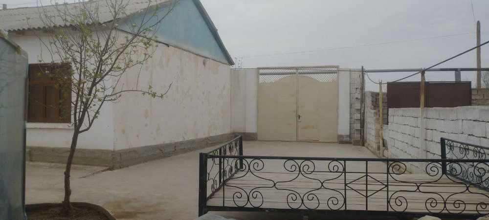 Hovli uy va yer ham alohida sotiladi. 0.12g (12 sotiq)