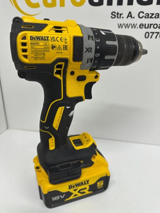 Masina de insurubat si gaurit DeWalt DCD791P2, 18V XR, 5Ah -I-