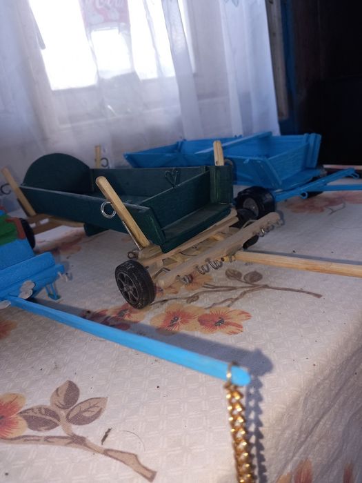 Cai de jucărie căruțe