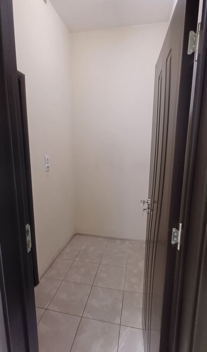 Дава се под наем Офис в Пловдив, Южен - 30 кв.м за 255 € - Снимка #3