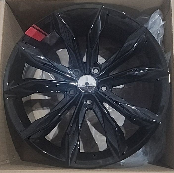Malibu 2 Premier diska 17R 5/115
