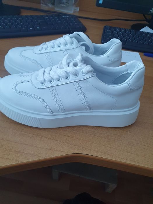 Кеды белые кожаные