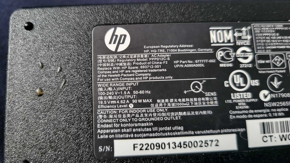 HP Incarcator 90w-65W AC Adaptor leptop 19.5V-4.62A-3.33A pin central
