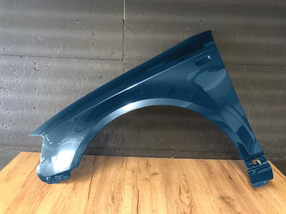 Aripa Fata Stanga Audi A3 8P An 2003-2008 (Albastru (LZ5W))