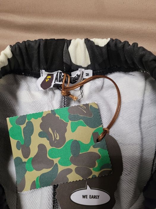 Шорти Bape camo размер М