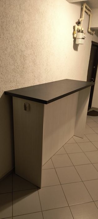 Insula de bucatarie, bar etc