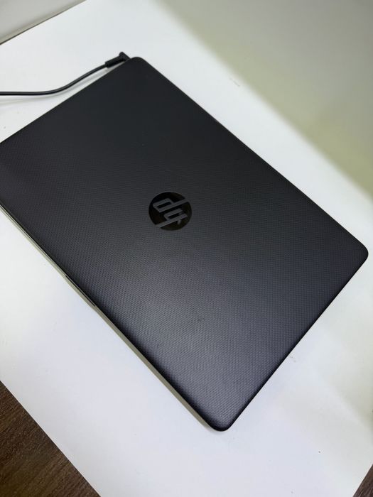 Ноутбук HP Laptop 15s-fg2008cl