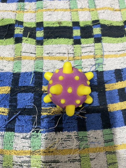 Игрушечный селиконовый мяч