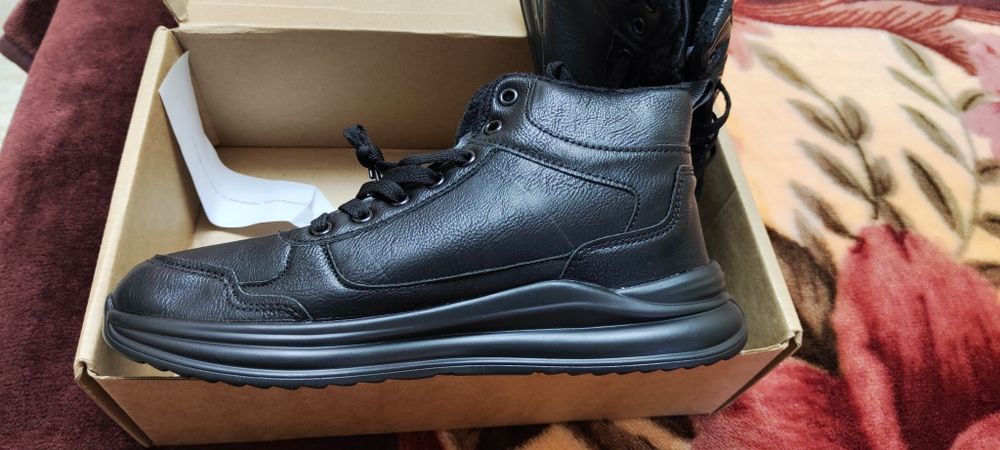 Продам обувь K TIDE: SPORT