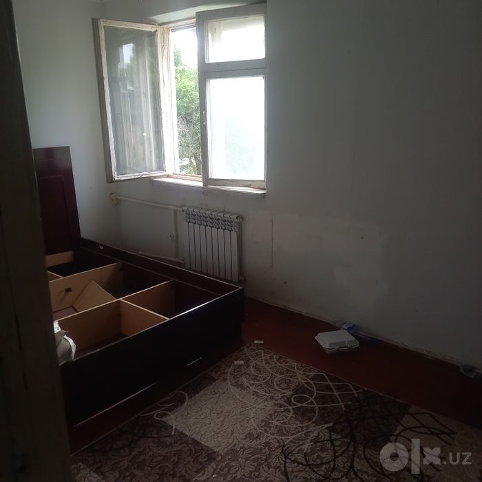 Продаётся 1 комнатная квартира Троицк 29000y.e.