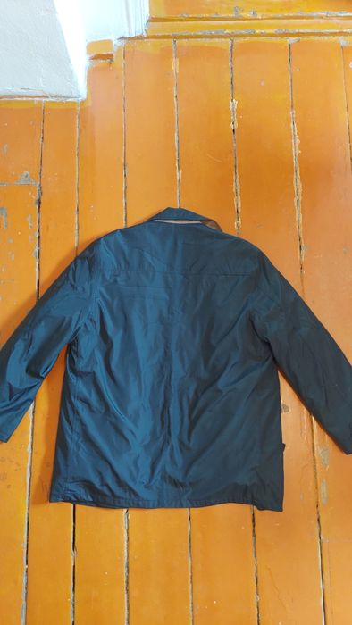 Продам мужские куртки.