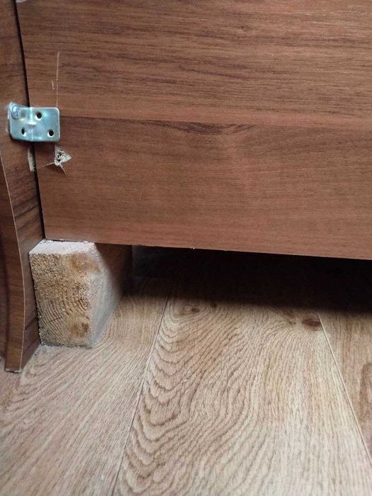 Кровать двуспальная с матрасом