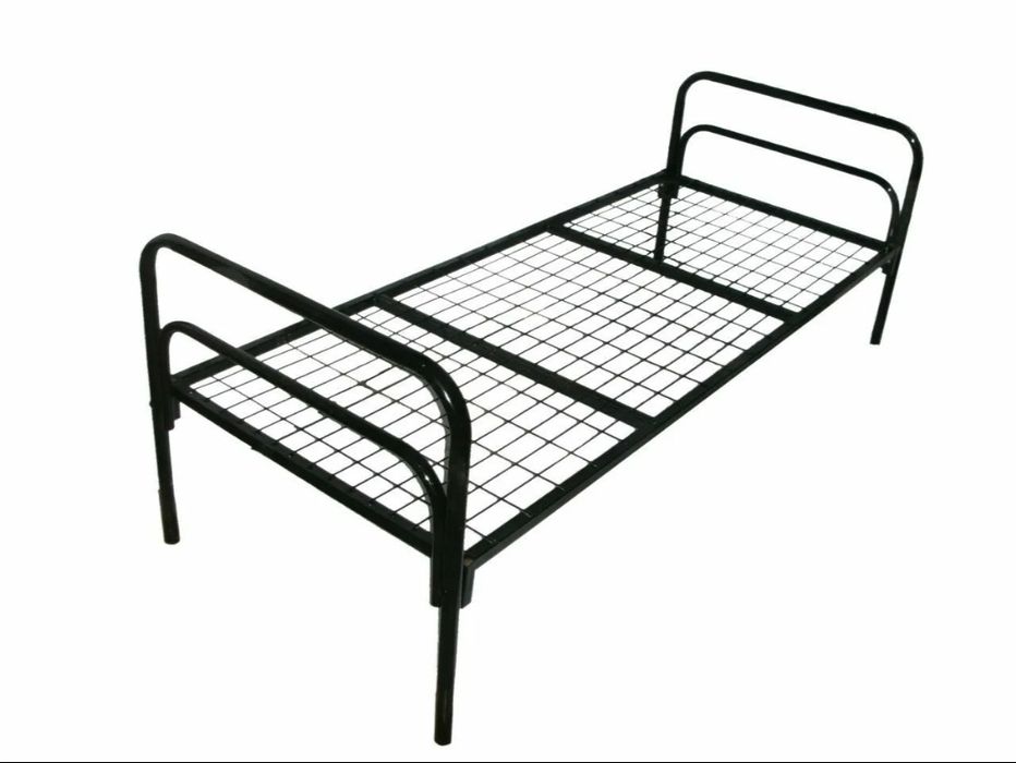 Железный кровать