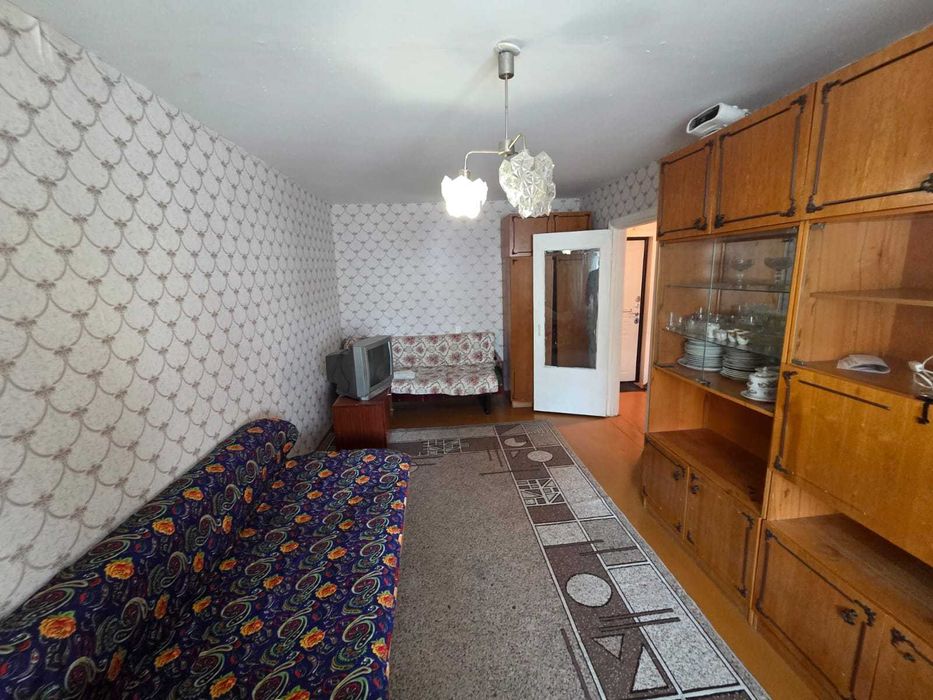 Продам 1 ком квартиру в 7 мкр