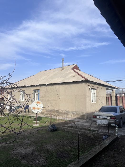 Уй сатылады аксукент