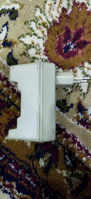 Зарядное устройство пальчиковых батареек