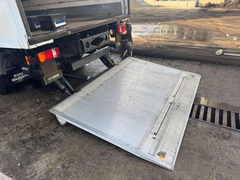 Vand oblon hidraulic