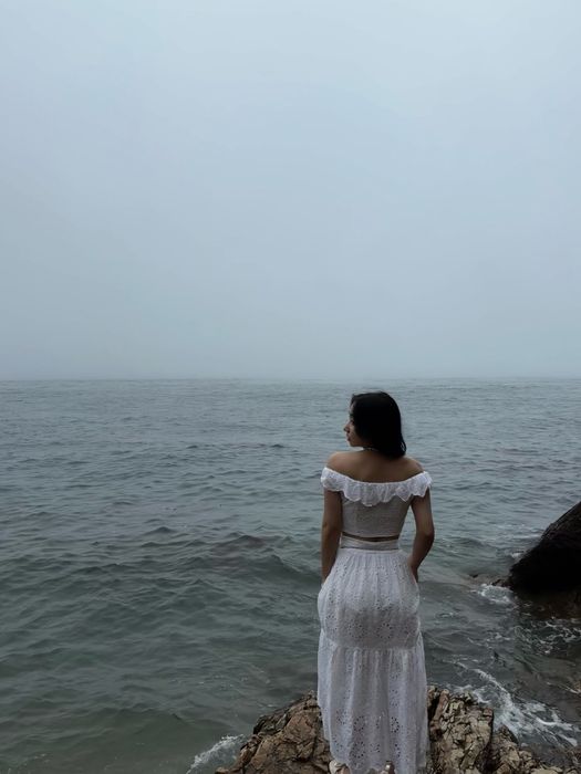 Двойка белого цвета