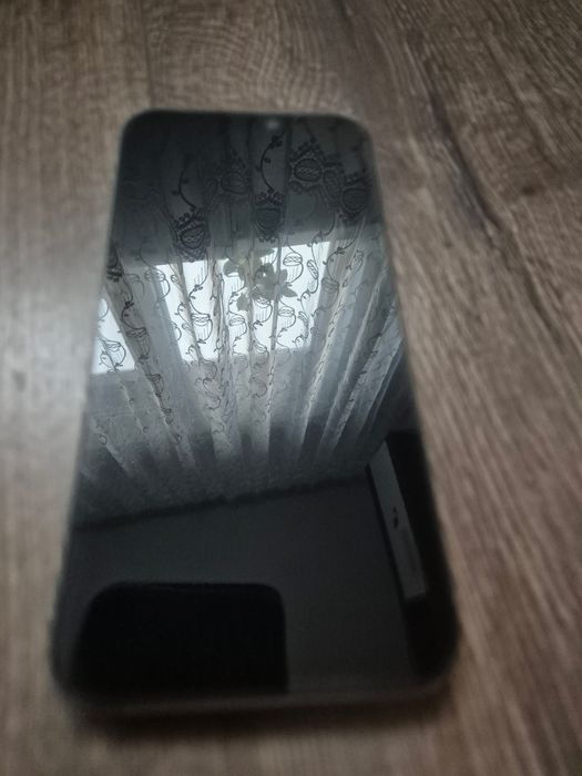 Iphone 15 pro max piese     .