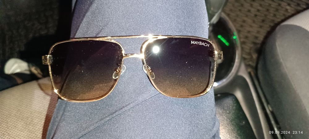 Срочно продам очки от бренда Maybach