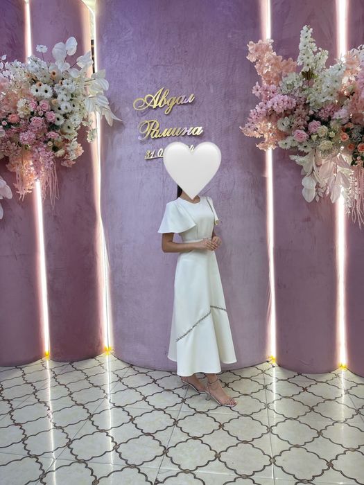 Платье вечернее,идеальное состояние