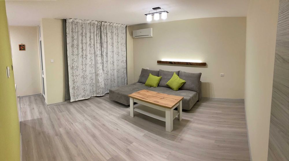 Двустаен апартамент в Центъра