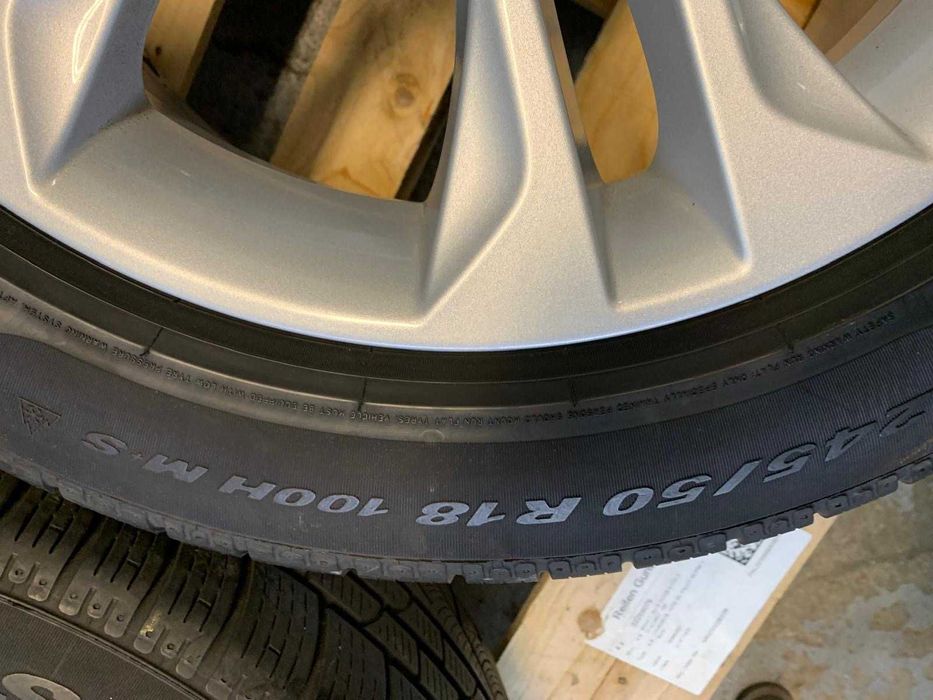 Jante aliaj R18  BMW X4 F26, X3 F25 anvelope iarna 245/ 50 R18 Pirelli