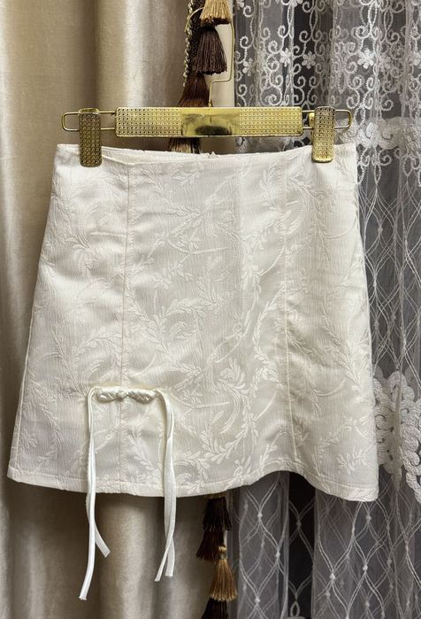 Белая юбка японский стиль