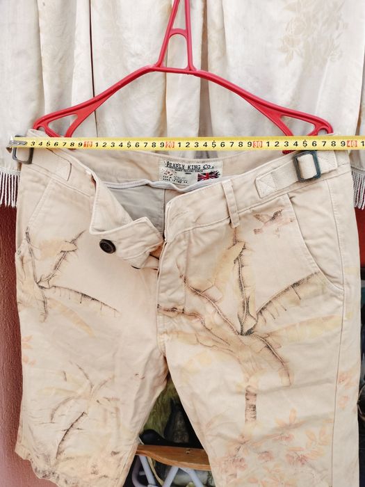 Pantaloni scurți bărbați Pearly King Co.  Bej cu model palmieri – Mărime 32 UK– Stil casual