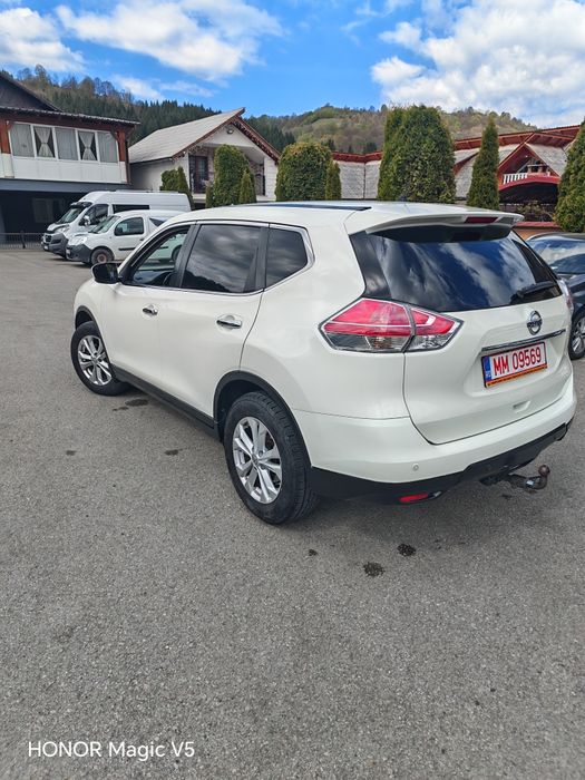 Nissan X-Trail 4x4 2016 Manual 1.6 D  196.000 km
