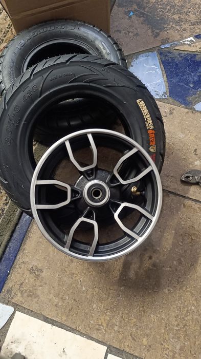 Продам Диск 8 дюймов