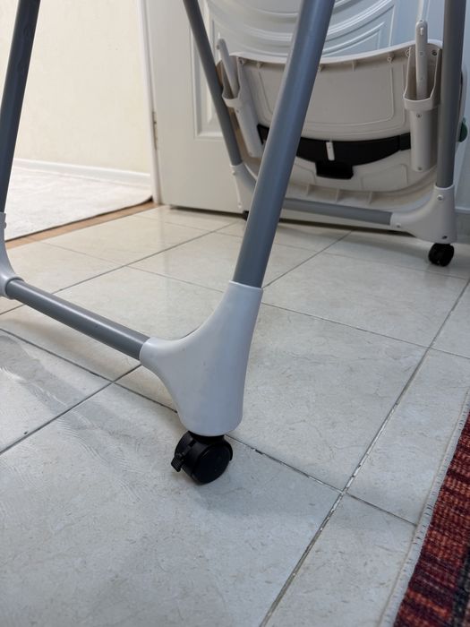 Детский стульчик для кормления