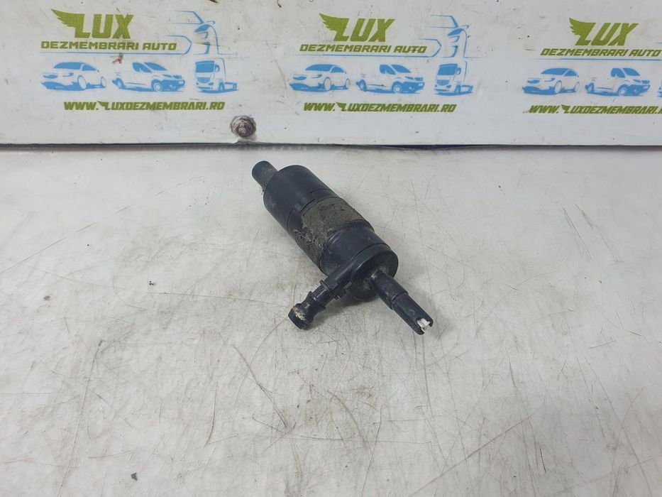 Pompa vas lichid parbriz 3b7955681 Audi A4 B8/8K (2007 - 2011)