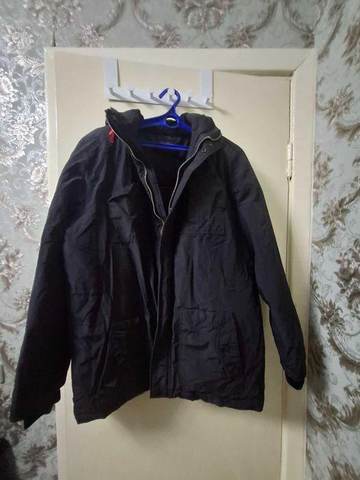 Мужской курткалар 54-56 размер