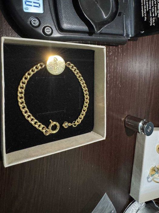 Золота, браслеты