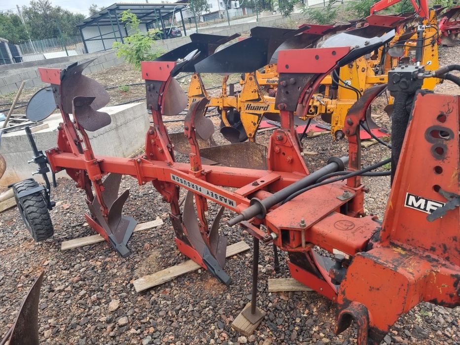 Plug Reversibil Huard-Massey Ferguson Tr65T
