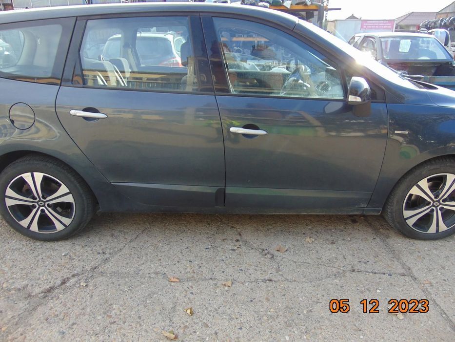Usa renault scenic 3 an 2009-2013 usi fata spate stanga dreapta