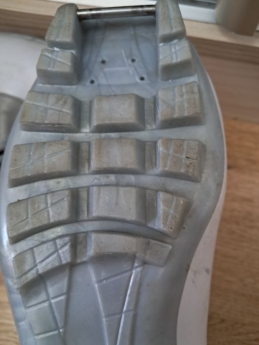 Лыжные ботинки 37 размер